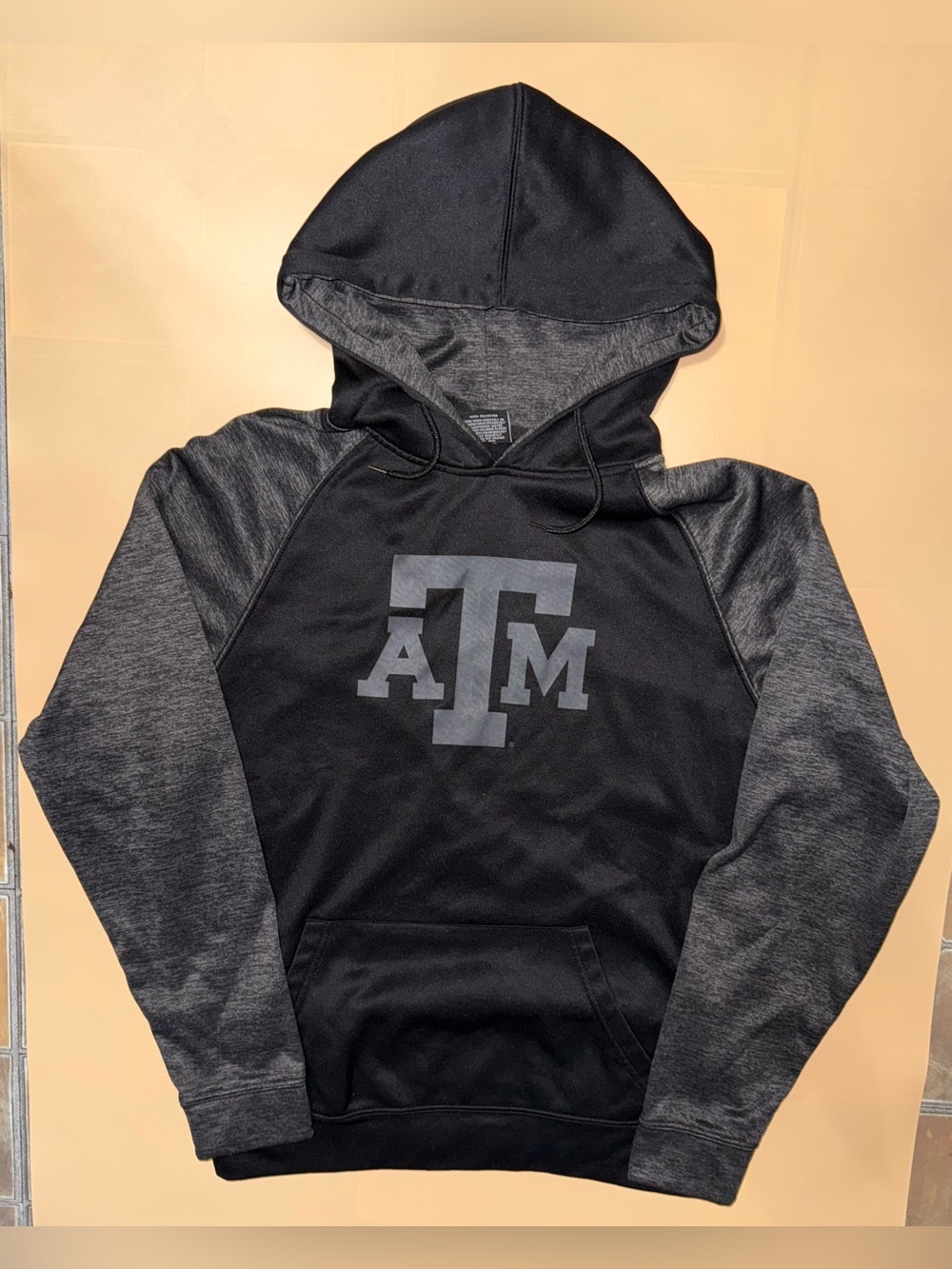 Texas A&M Aggies Hoodie Men’s Medium Black Gray Colosseum Athletic Pullover
